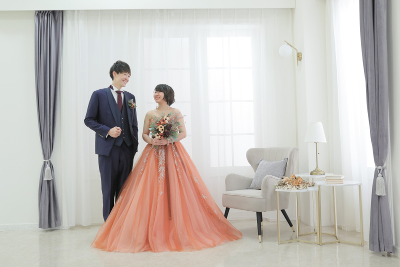 2着目はカラードレス!