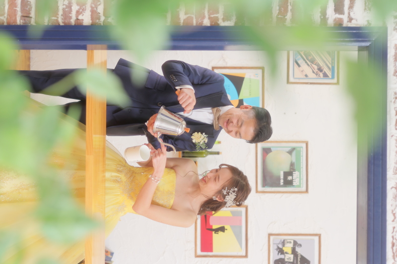 木々の隙間から・・