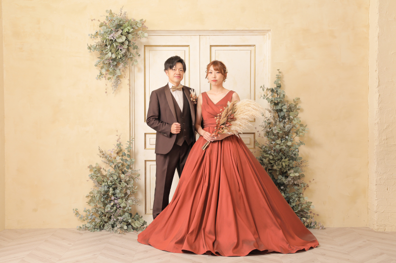 かっちりとした立ち姿も