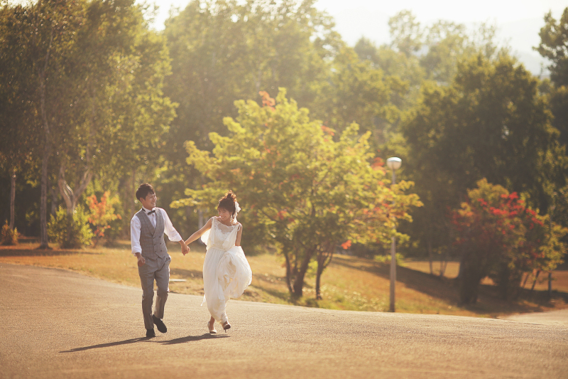 夕暮れ時に手をつないで♡