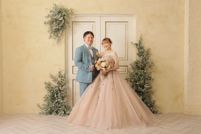 カラードレスにチェンジ!