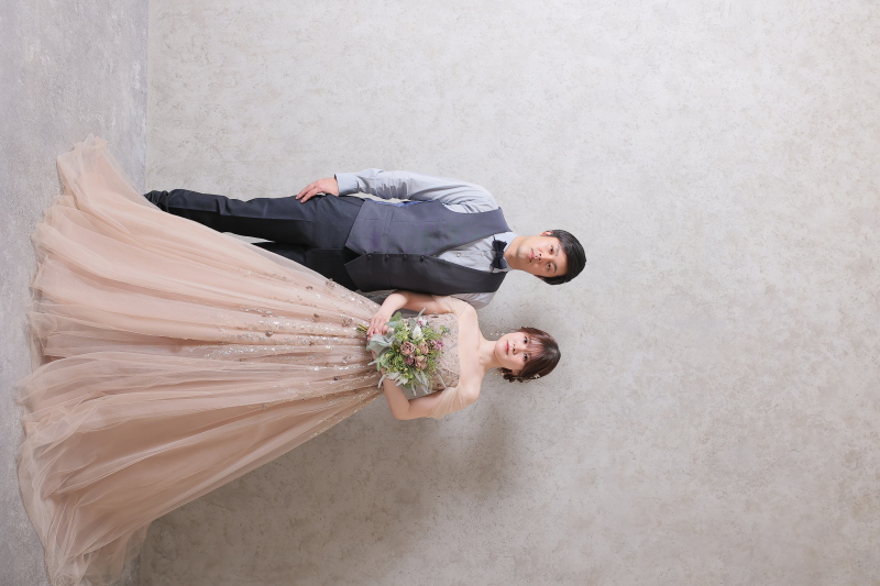 2着目はカラードレス