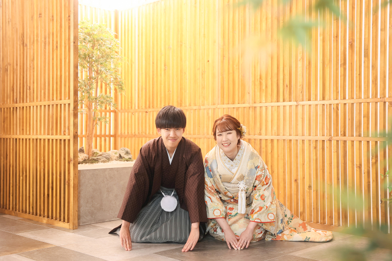 和装ならではの正座ショット