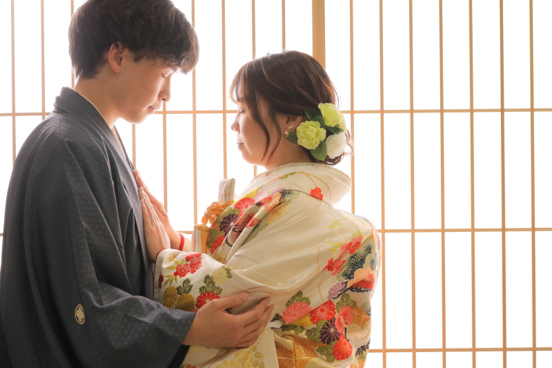 障子の前でしっとりと・・