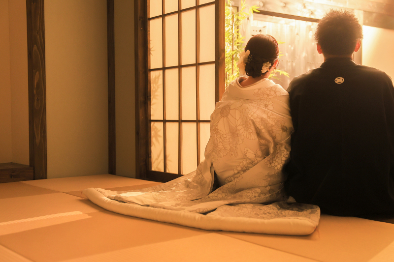 縁側座りショット