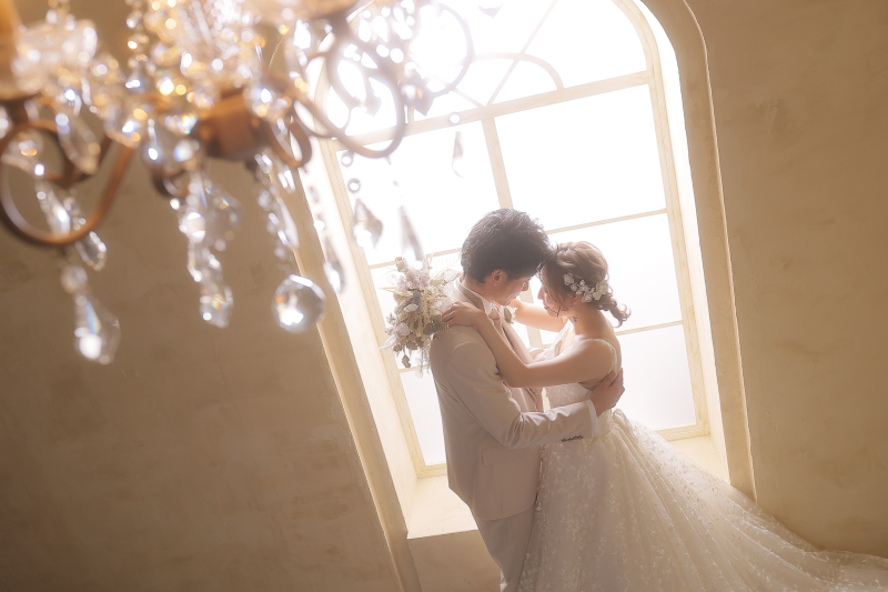 シャンデリアとともに