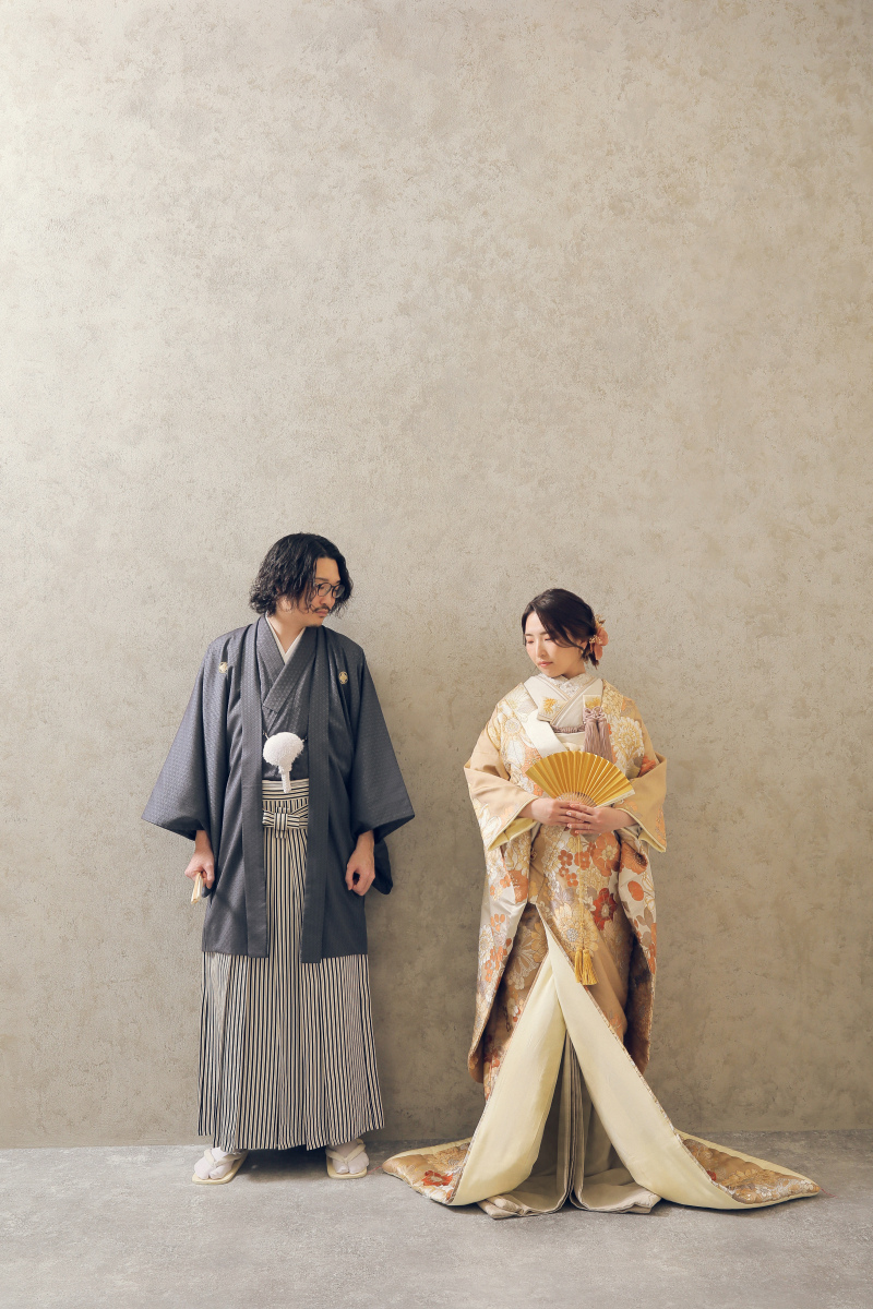 トレンド感のあるClassy Lineの色打掛◎