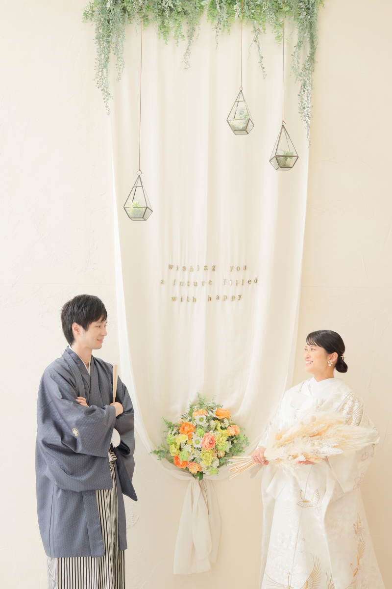 1着目は和装の白無垢で・・