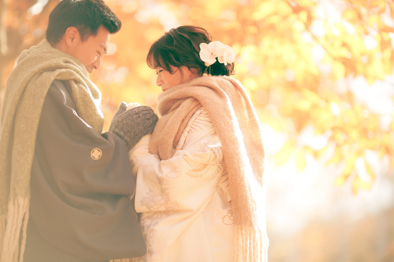 手を温めあいながら♪