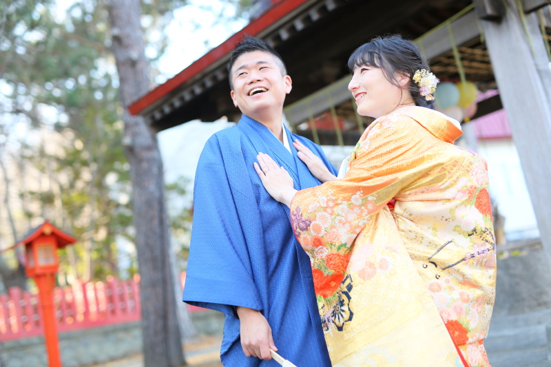 遠くを見つめて