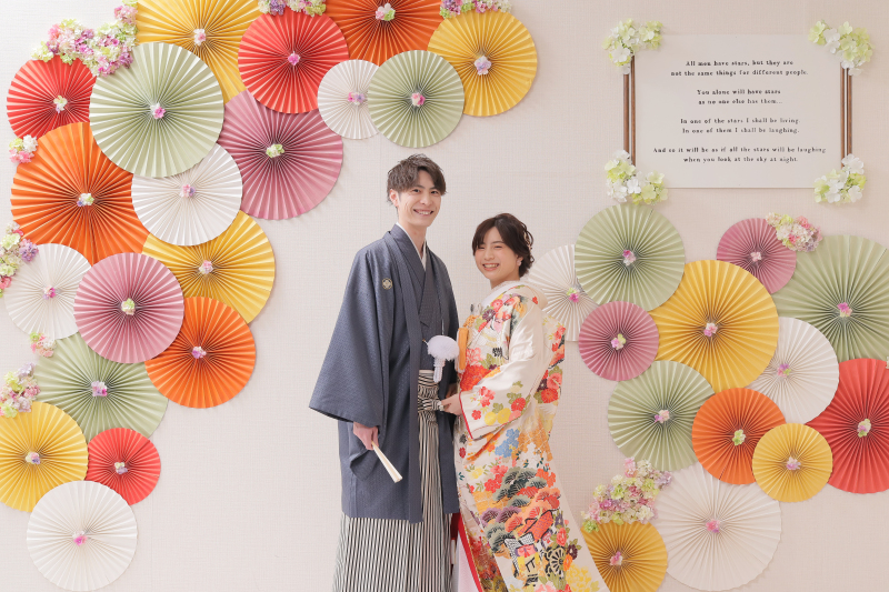 色鮮やかなペーパーファン❁