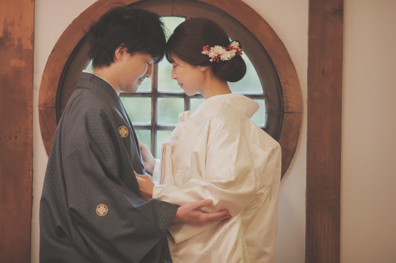 お２人寄り添いながら