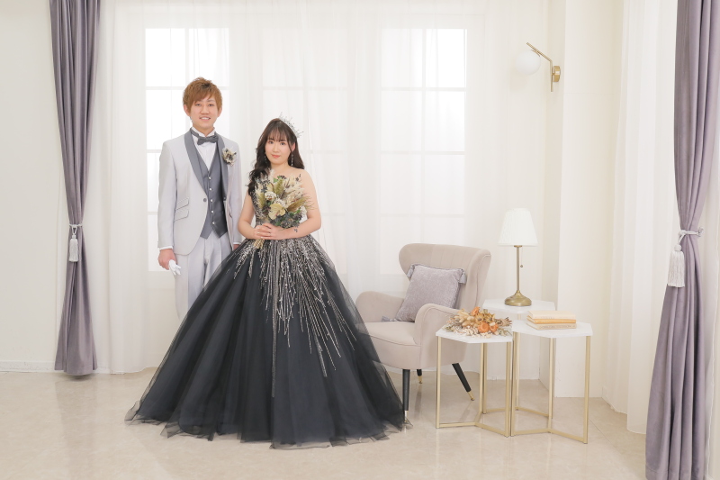 シンプルな洋室で