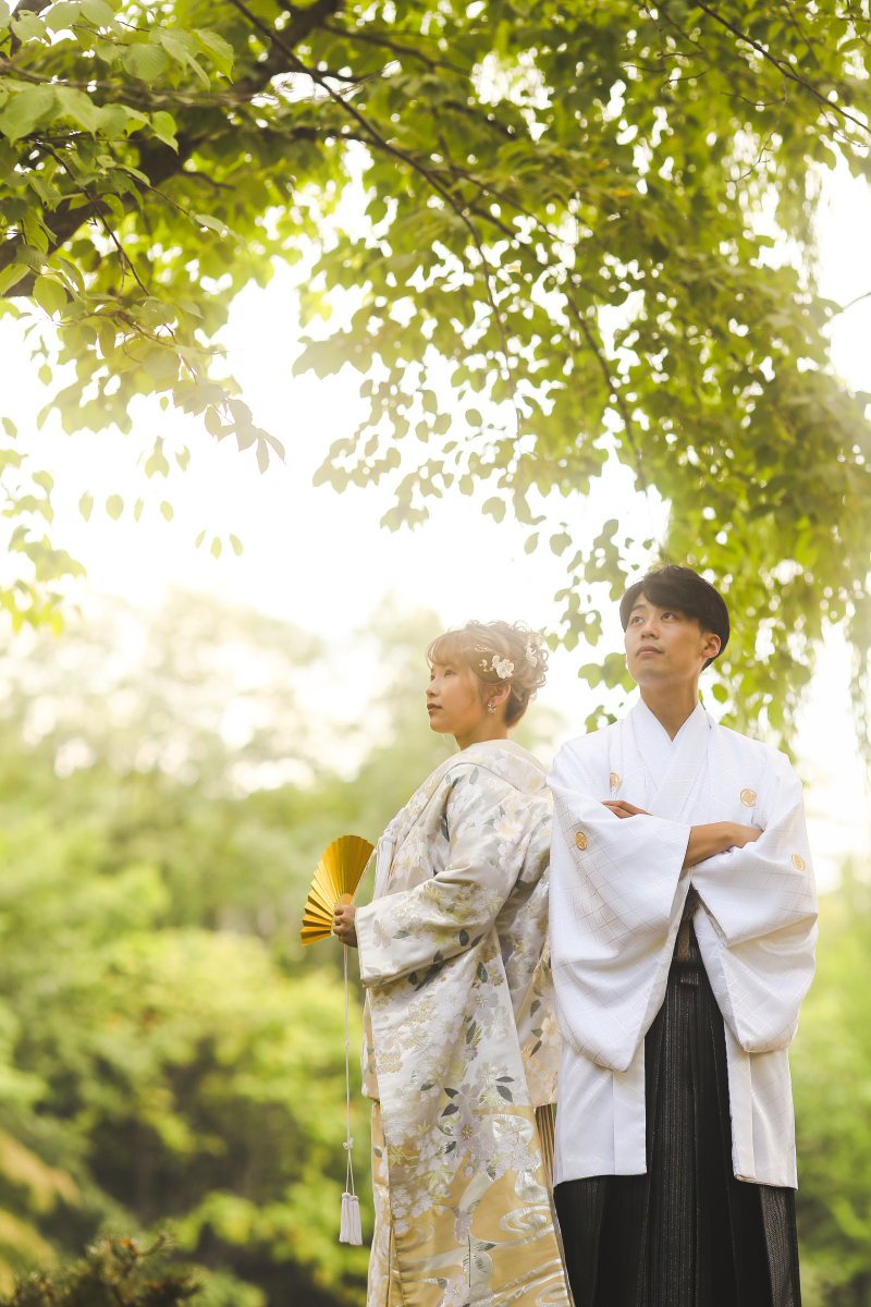 背中合わせでしっとり