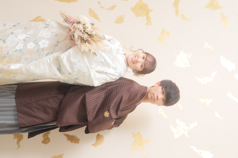 背中合わせのショット!