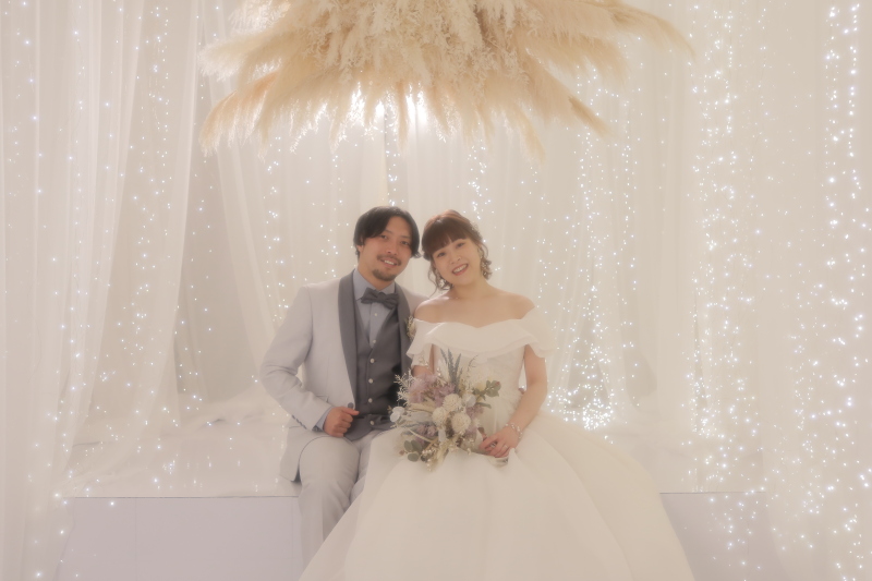 キラキラのセットの中で