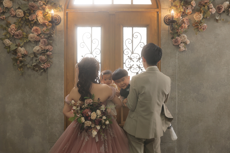 【スタジオ2着】大好きなお子さまと思い出の一枚を