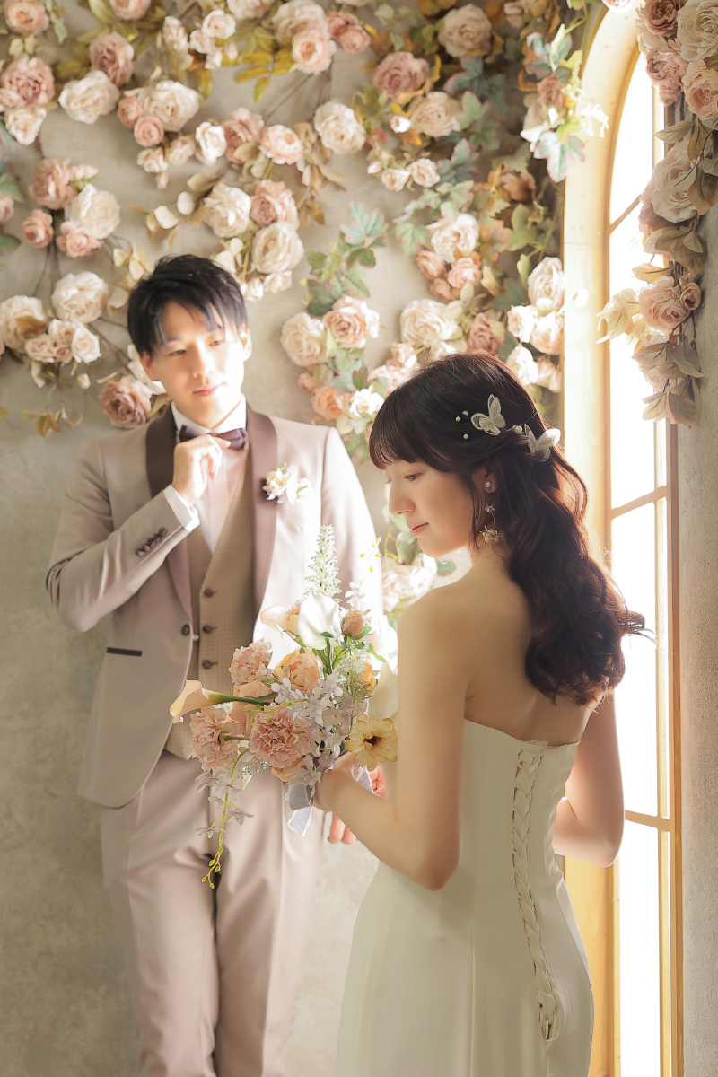 光あふれる窓際で