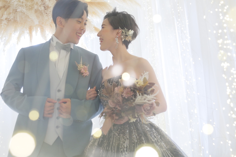 お互いを見つめながら♪