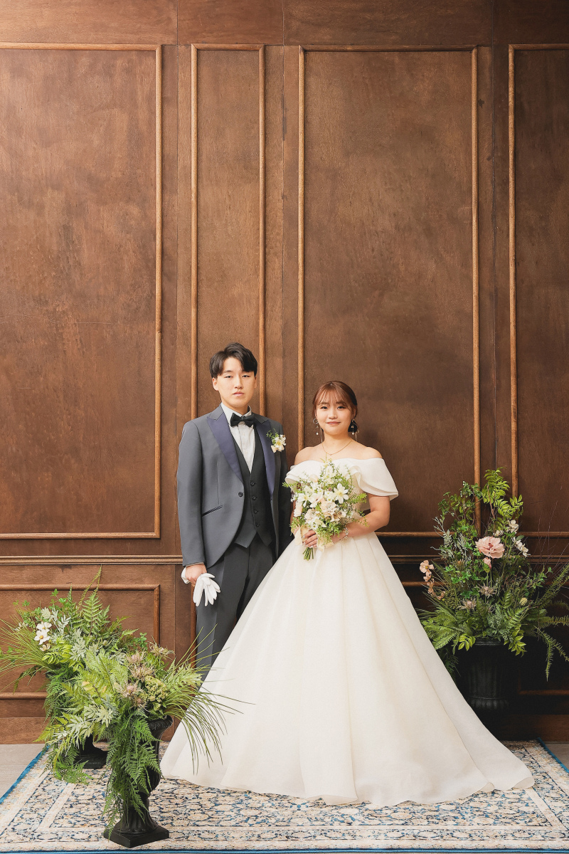 カチッとした全身の写真から撮影スタート!