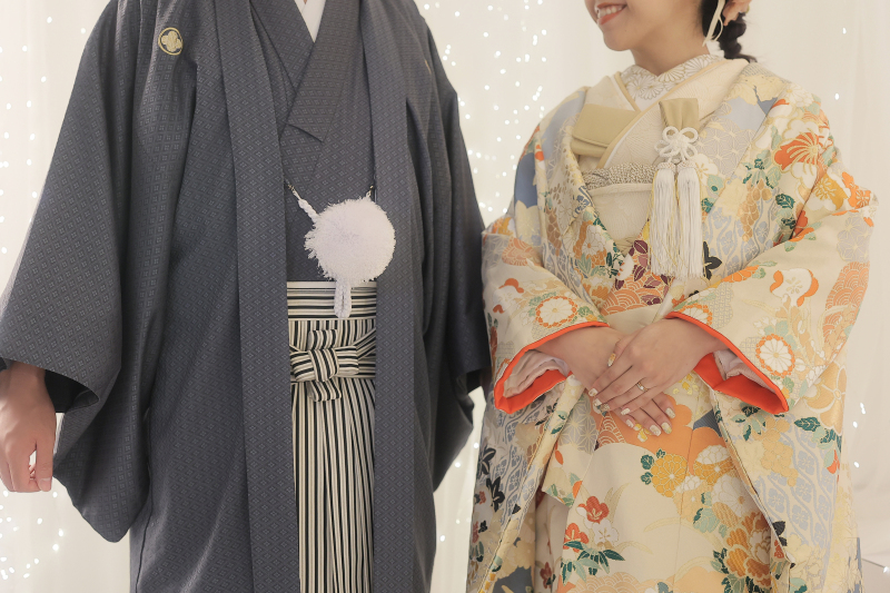 シンプルな背景で