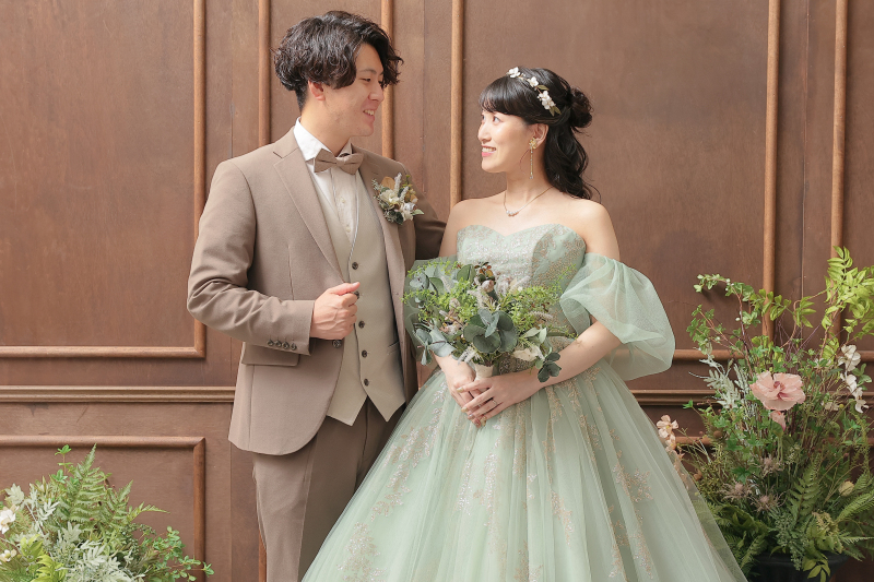 今度はカラードレスでの撮影♬