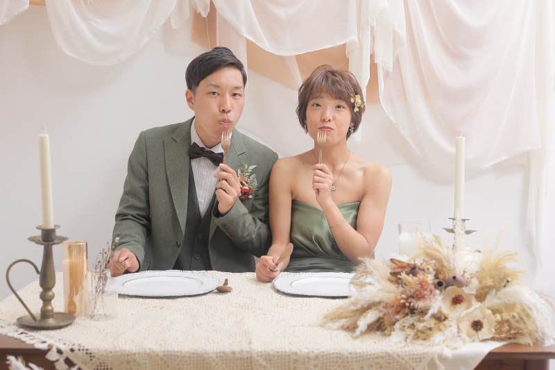 ご飯をあーむっ