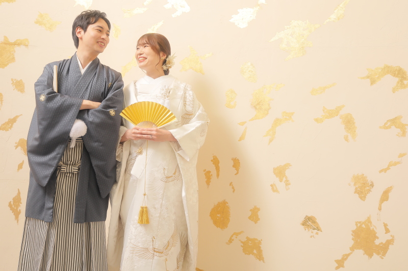 シンプルかつ煌びやかに