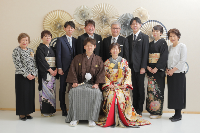 お母様の留袖やお子様のお衣装もレンタル可能