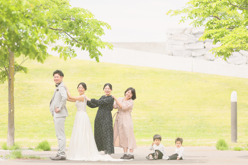 石栗写真館札幌店_家族・友人を撮影に呼べる