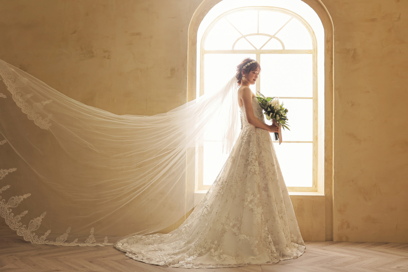 石栗写真館札幌店_ウエディングドレスが豊富