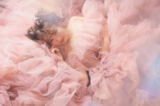 石栗写真館札幌店_SACHIKO TSUTSUIのカラードレス