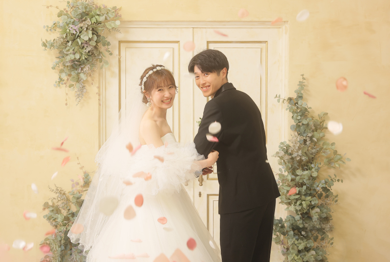 【衣装料金込み】スタジオ洋装1着ランクフリーplan＜全データ付き＞