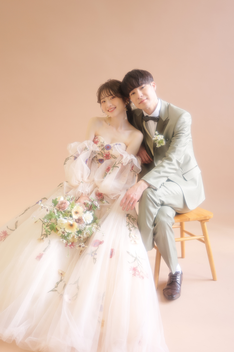 【衣装料金込み】スタジオ洋装1着ロケーション洋装1着ランクフリーplan＜全カット分データ＞