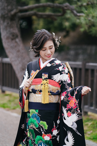 PHF-001 黒地飛翔