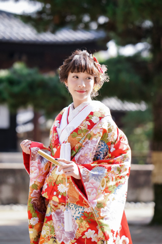 PIU-002 吉祥慶香の宴（赤）