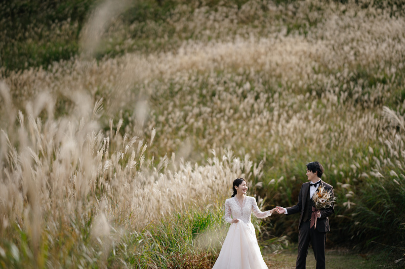 ススキにつつまれて