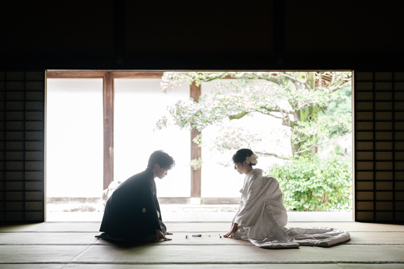 シックでカッコいいがテーマの萬福寺前撮り