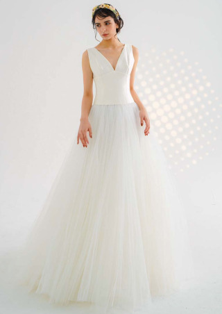 ウエディングドレス【WD01129】
