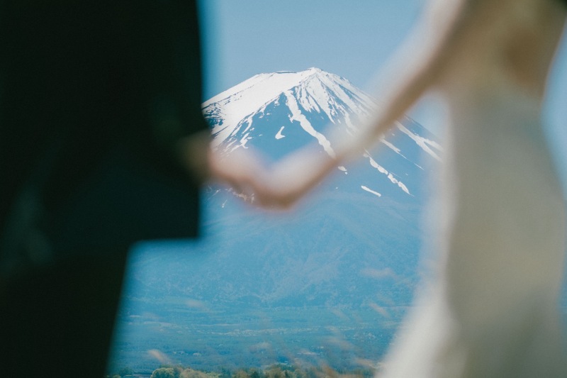 お二人の先には