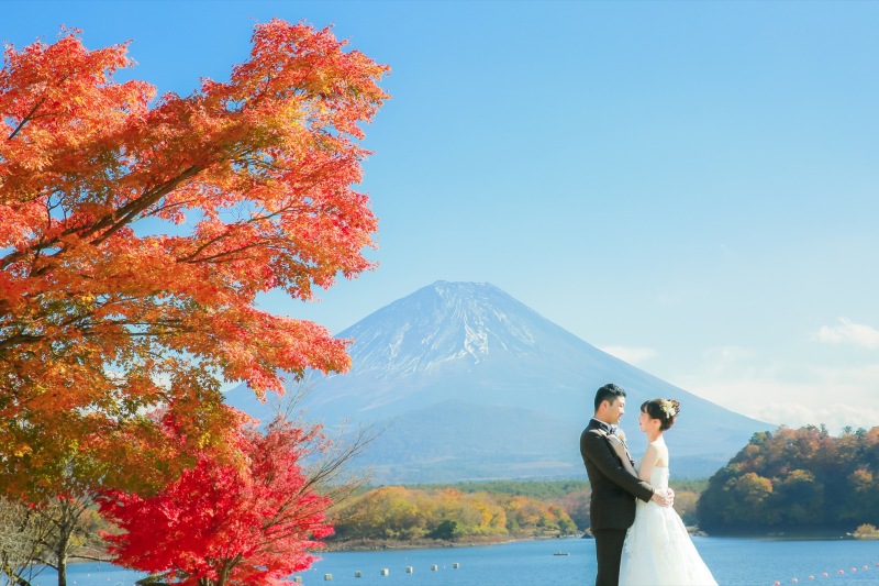 富士山×紅葉×ウェディングフォト