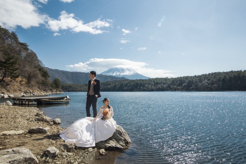 エレガントで綺麗めなウェディングフォト