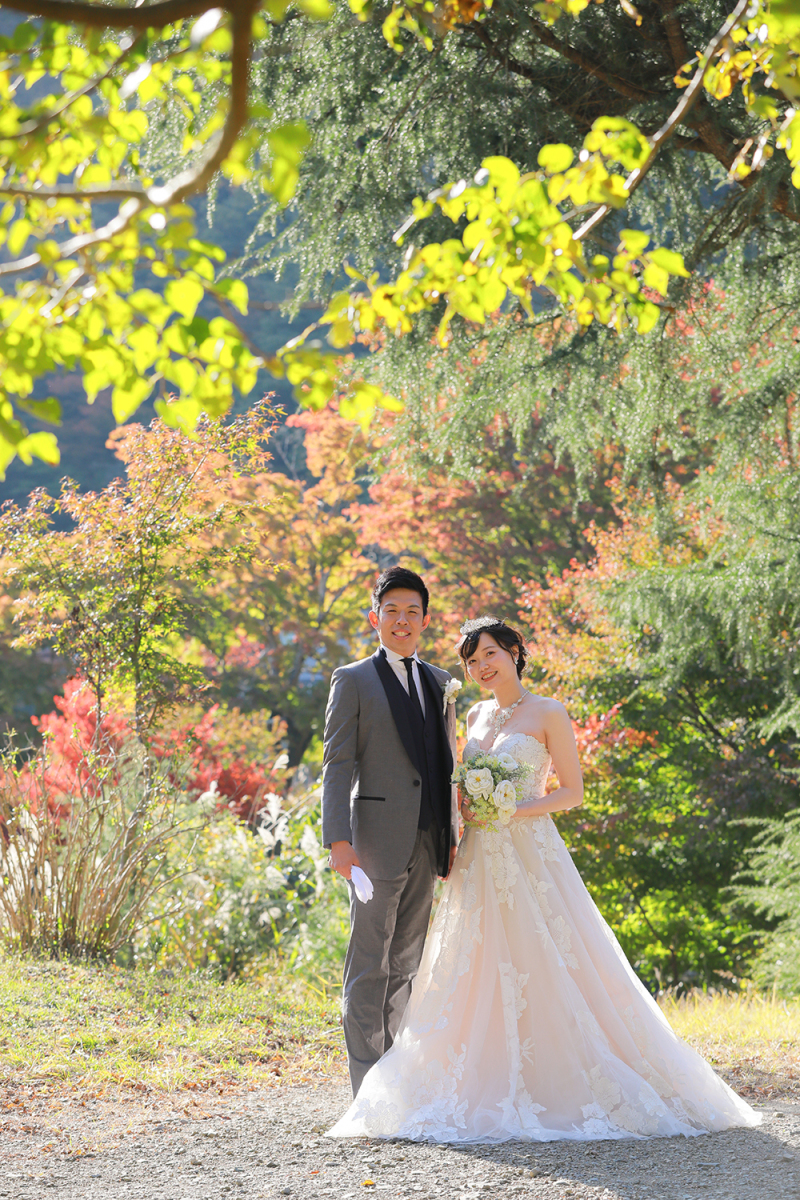 衣装チェンジ!!ウェディングドレスで撮影開始