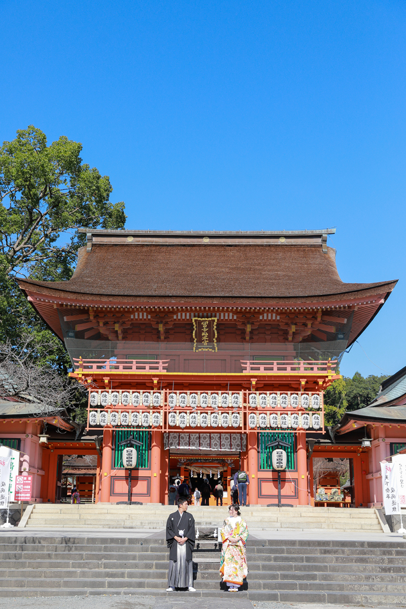 とても綺麗な富士山の神社での和装写真撮影