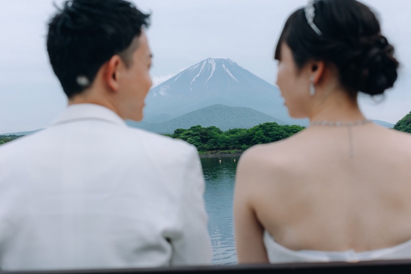 お二人越しの富士