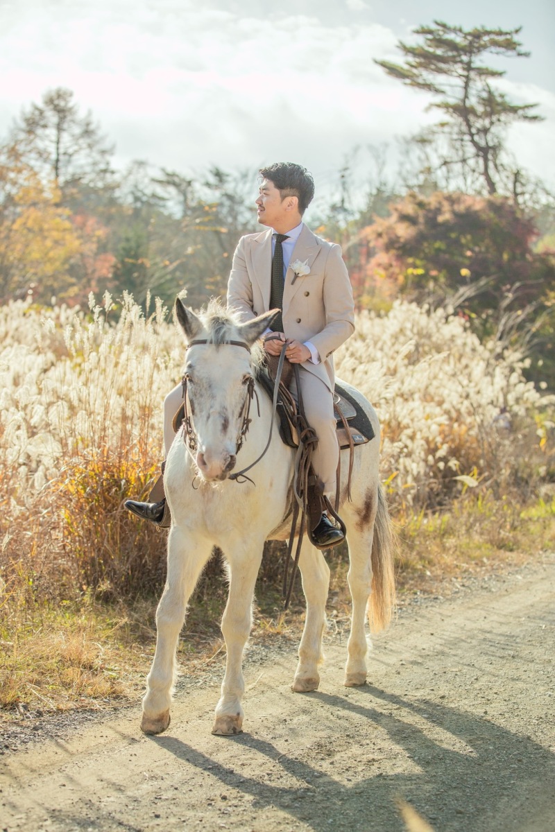 新郎様とお馬さん