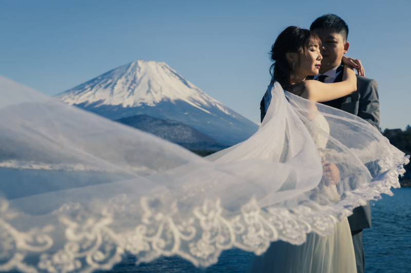 銀塩プリントで一生物のアルバムを…【洋装:富士山周遊ロケーション】全データ美肌レタッチ付き(350カット)+アルバム+台紙
