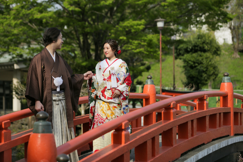 シンプル２着！手頃に富士市周辺の撮影を…【和装＋洋装：富士ロケーション】全データ美肌レタッチ付き（350カット） + 台紙1冊