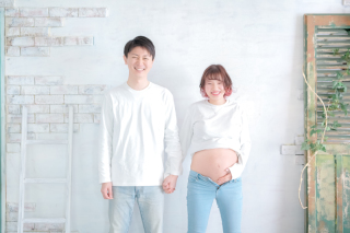 統一感のある爽やかマタニティーフォト