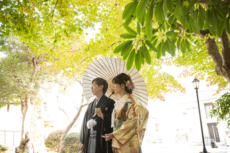 和傘をつかって